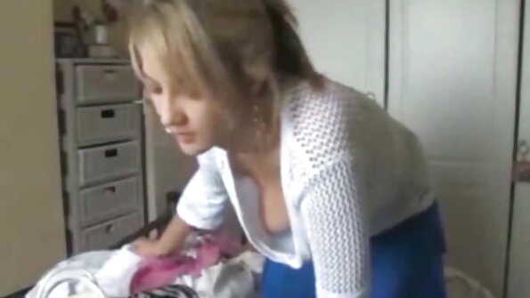 Cuplul sărbătorește reîntâlnirea mult așteptată cu sexul senzual