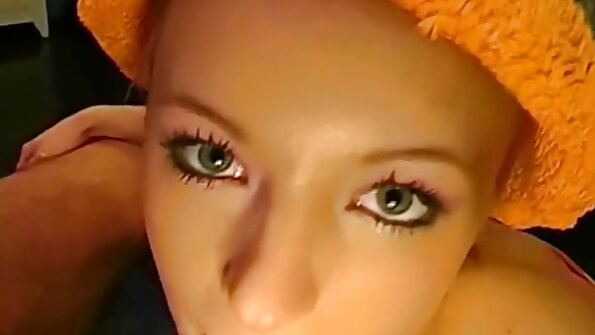 Sexul pasional al uimitoarei Kenzie Taylor și al soțului ei nervos